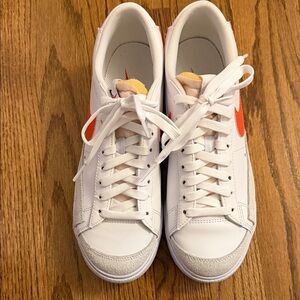 Nike White and Orange Casual Shoes